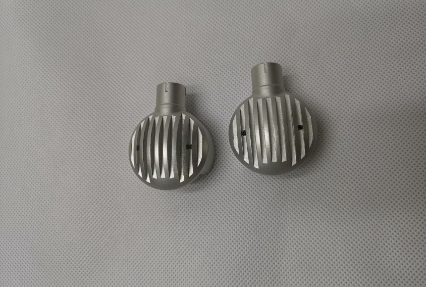 Effective Coolant Management and Grinding Heat Control in CNC Machining